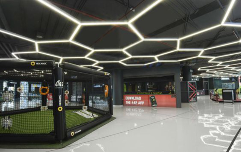 Linkable LED Shop Lights Hexagon: Transform Your Shop Ambiance 7 hexagon LED shop lighting
