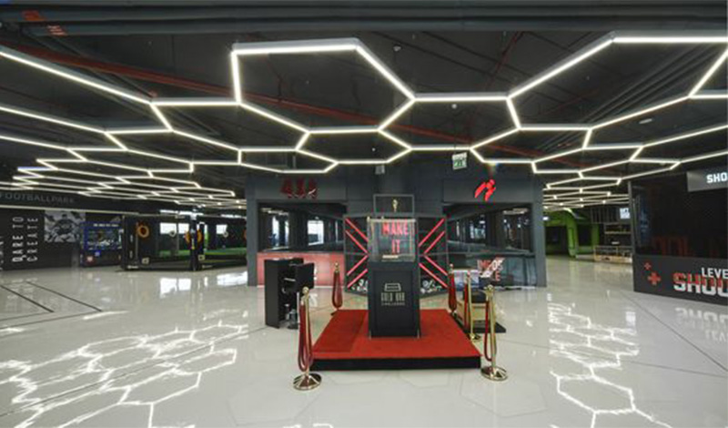Linkable LED Shop Lights Hexagon: Transform Your Shop Ambiance 9 hexagon LED shop lights